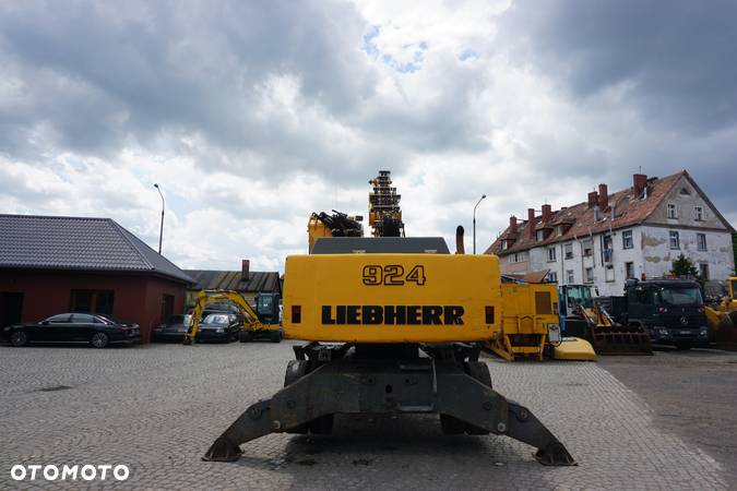 Liebherr A 924 - 4