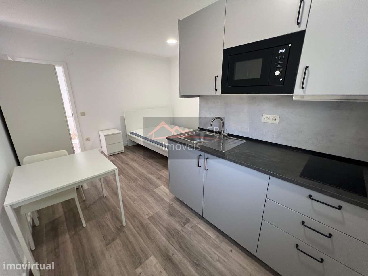 Arrendo Apartamento T0 - Grande imagem: 4/19