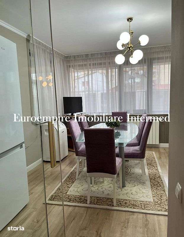 Vila de inchiriat cu 5 camere, zona Km 5 - Imagine principală: 3/13