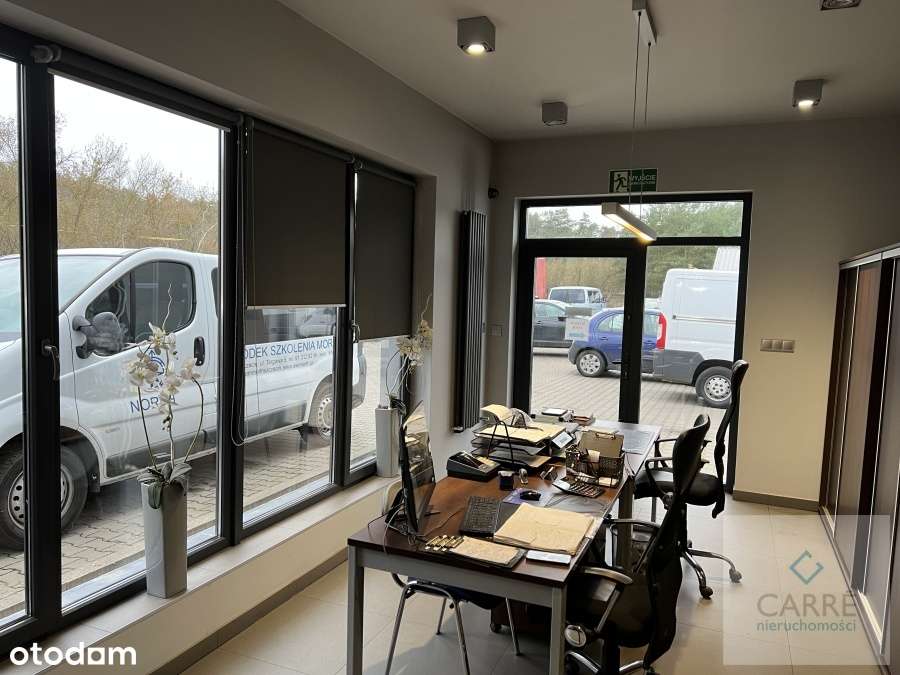 Do sprzedaży budynek komercyjny  w Sierakowie.-5