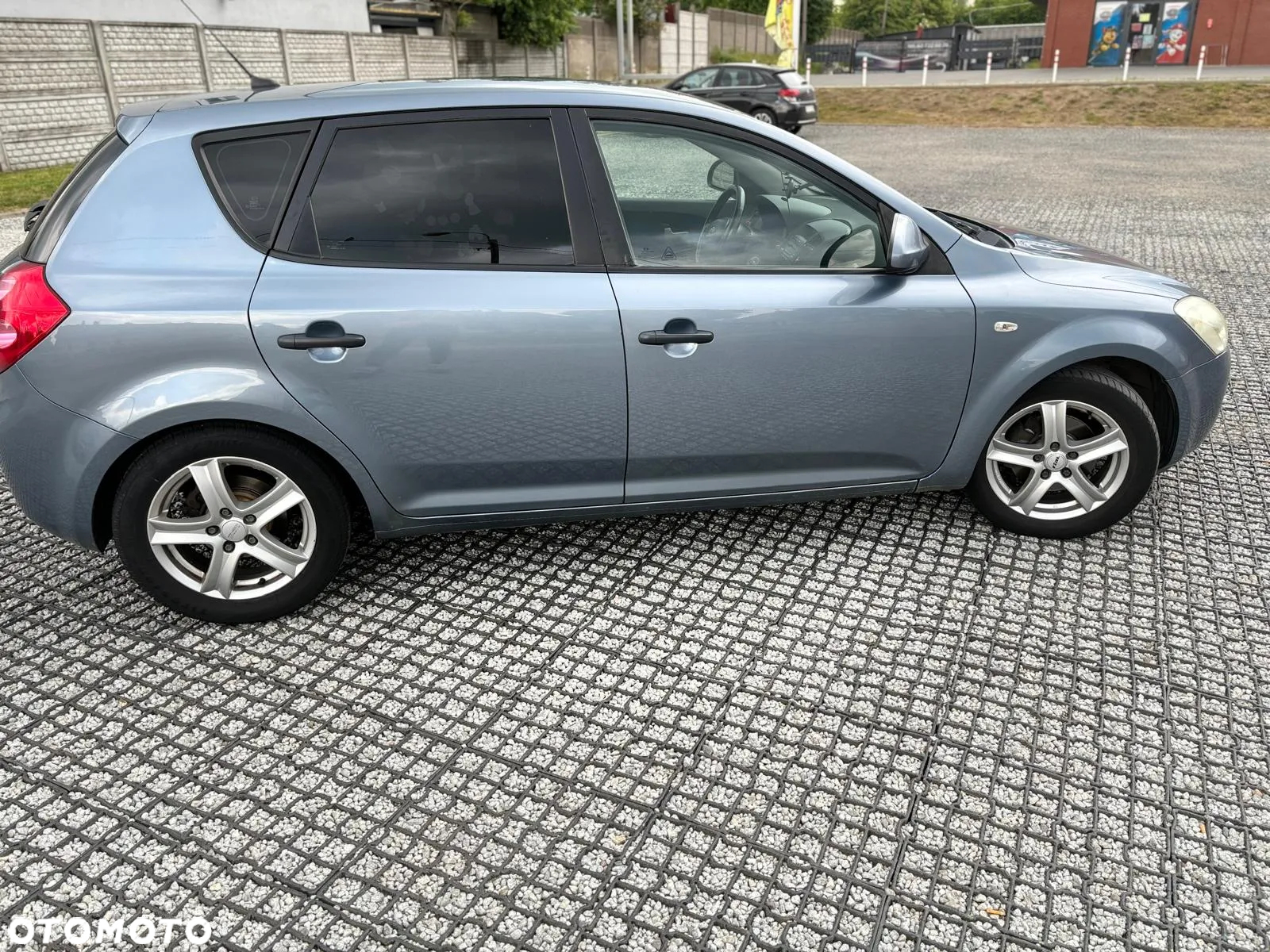 Kia Ceed Cee'd 1.6 Crdi Comfort + - 7