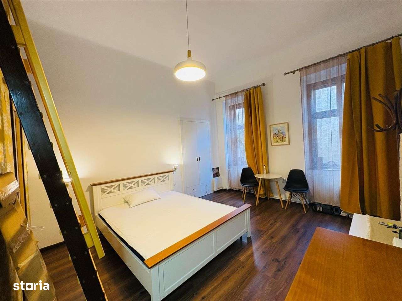 Ap cu 3 camere+pivnita mare, 65 mp utili, situat in Centrul Istoric-0