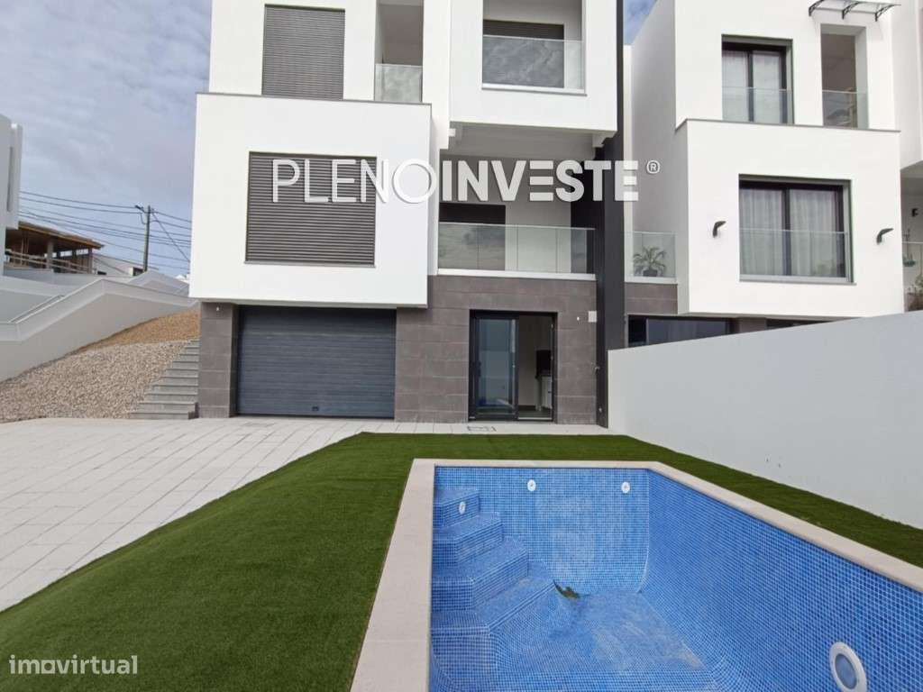 Moradia moderna V4 geminada nova com piscina - Grande imagem: 2/23