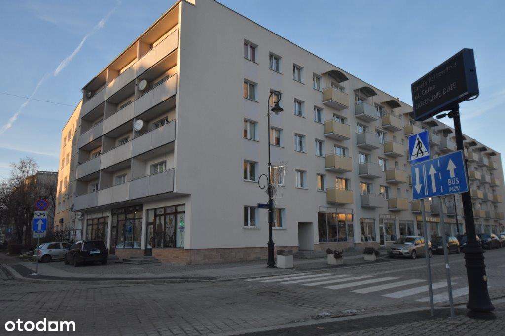 sprzedam mieszkanie 3-pokojowe w centrum Nysy-12