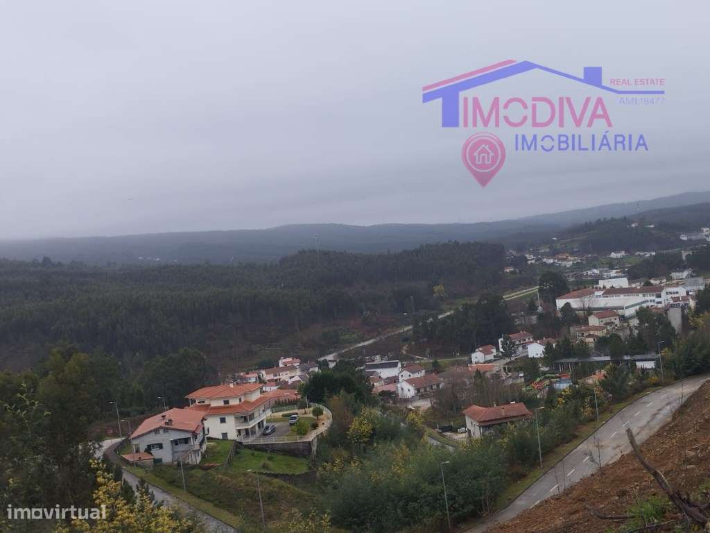 Terreno urbano com 1590m2 no centro de Castanheira de Pêra - Grande imagem: 5/16