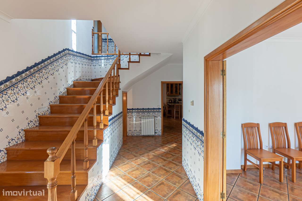 Moradia independente no centro de Alpendurada-16