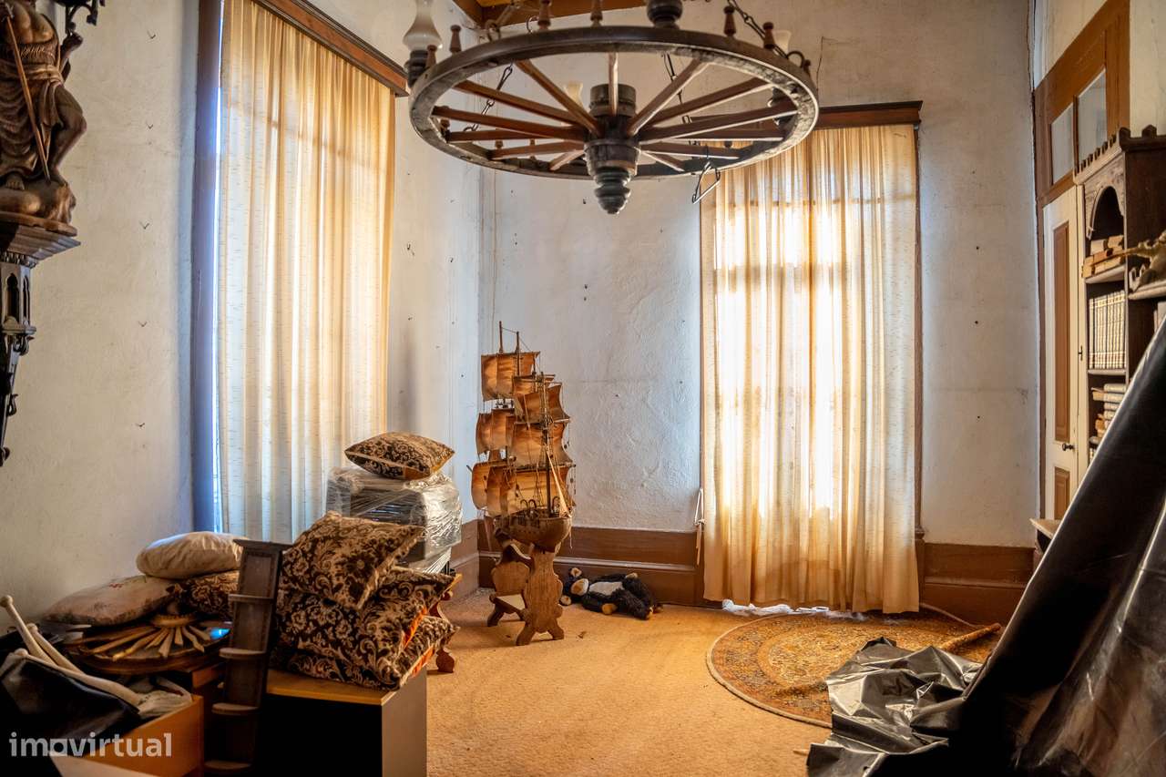 Imóvel com carácter e muito potencial de valorização.-3