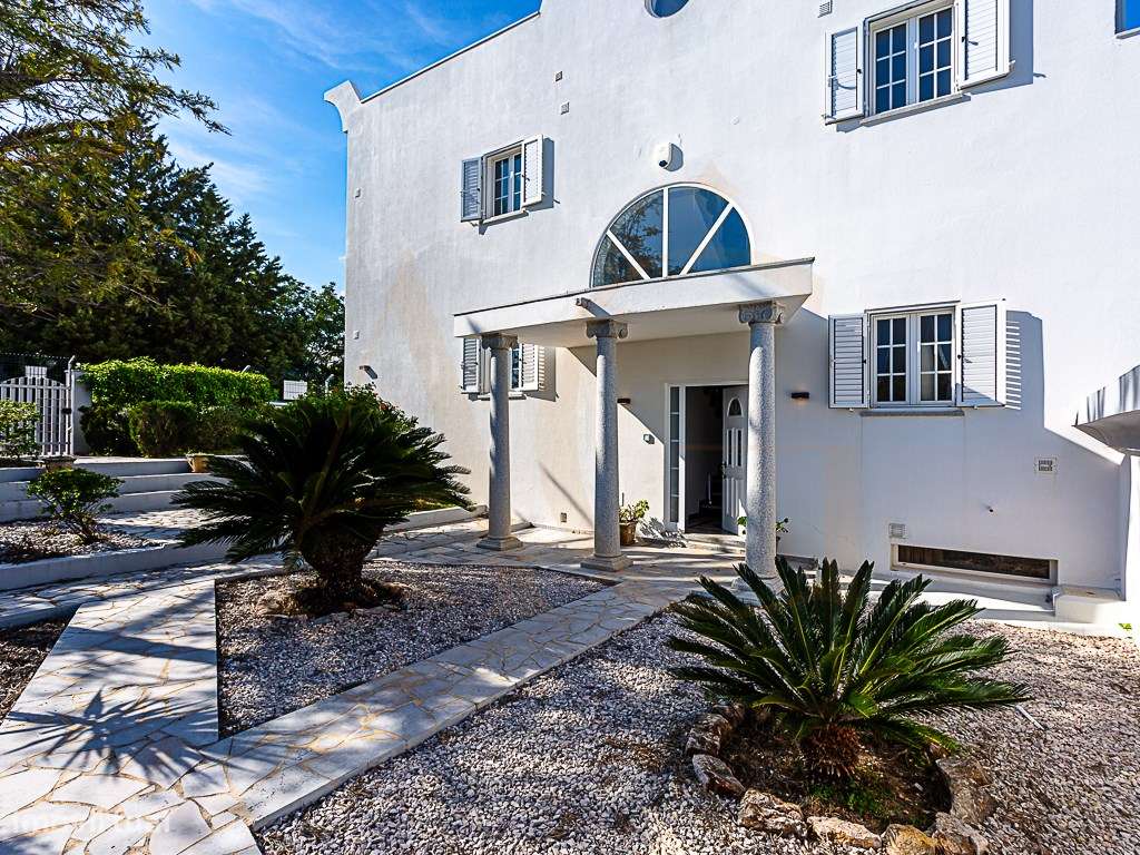Moradia Exclusiva T4 com Vista Mar e Cidade em Tavira-47
