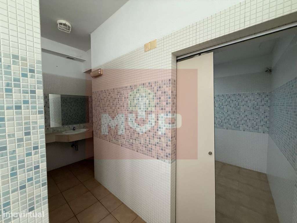 T3 na Guia com piscina comum e estacionamento-38