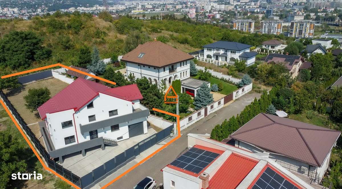 Casa / Vila - D+P+E - 320 mp , 800 mp teren - Bucium-16