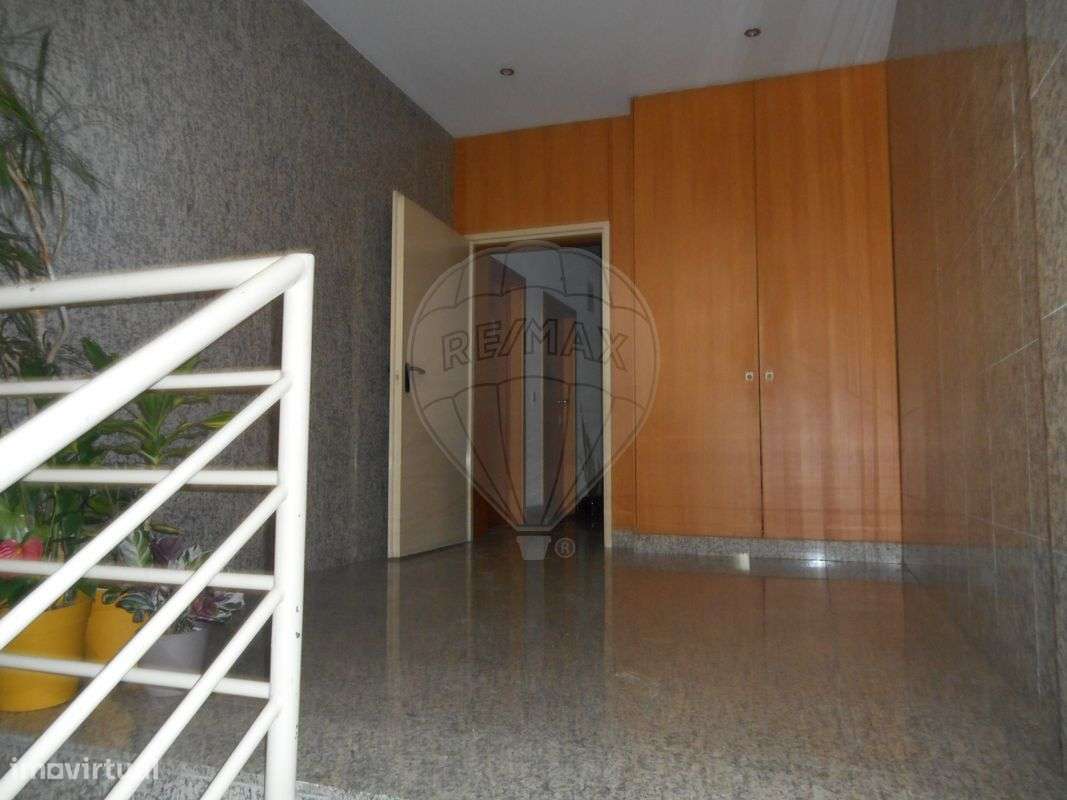 Escritório  para arrendamento - Grande imagem: 4/18