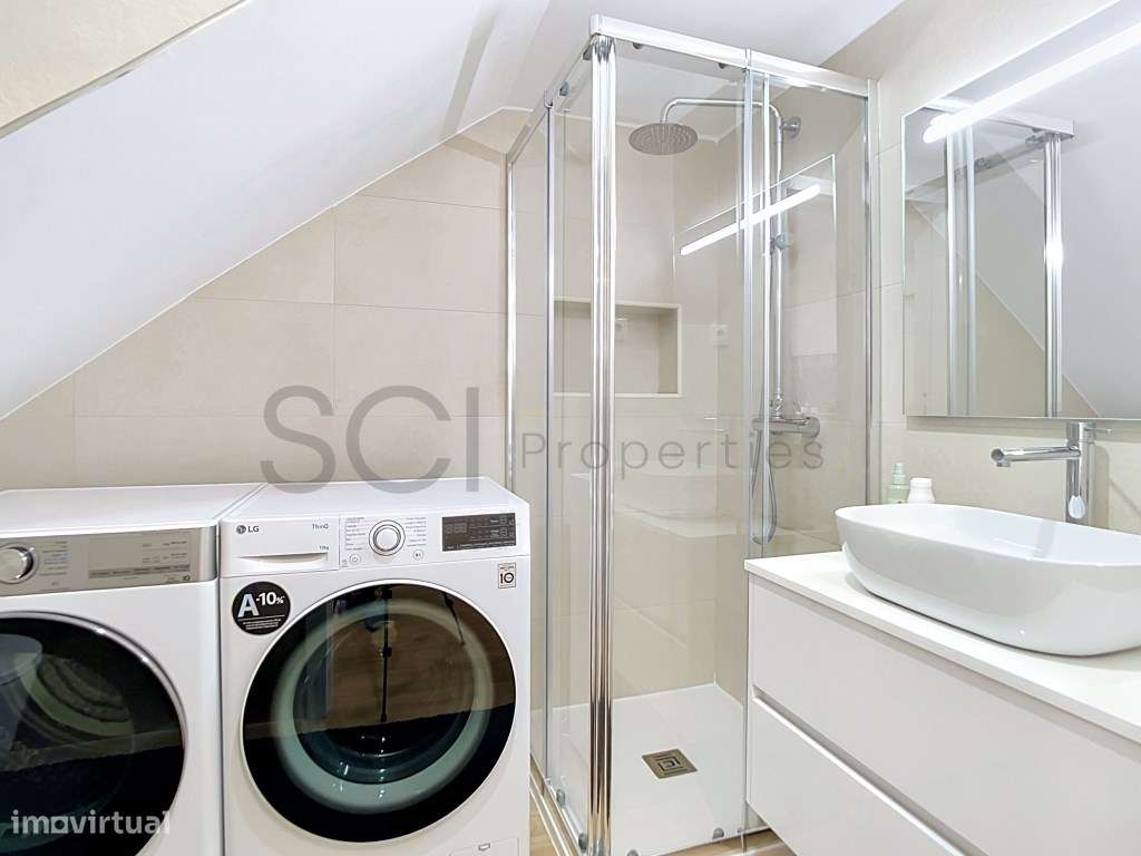Moradia T3 Como Nova, com Garagem e Piscina em Fernão Ferro-6