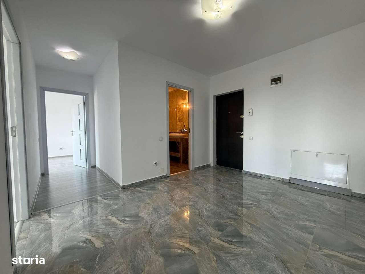 Apartament cu 2 camere I Decomandat I Zona Vivo-10