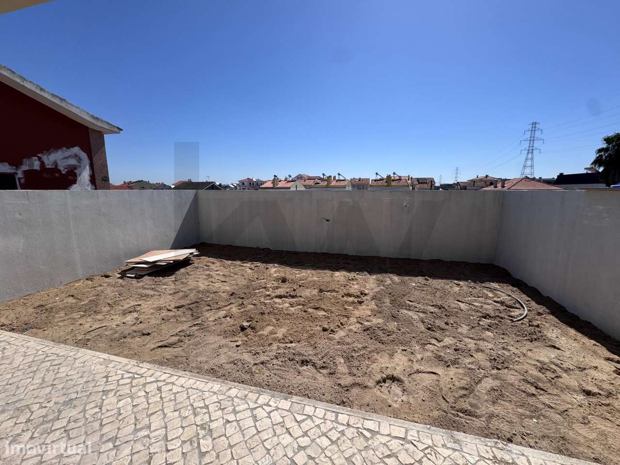 Moradia Geminada T3 com 2 suites, centro Fernão Ferro-25