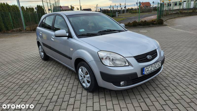 Kia Rio 1.4 / City - 7