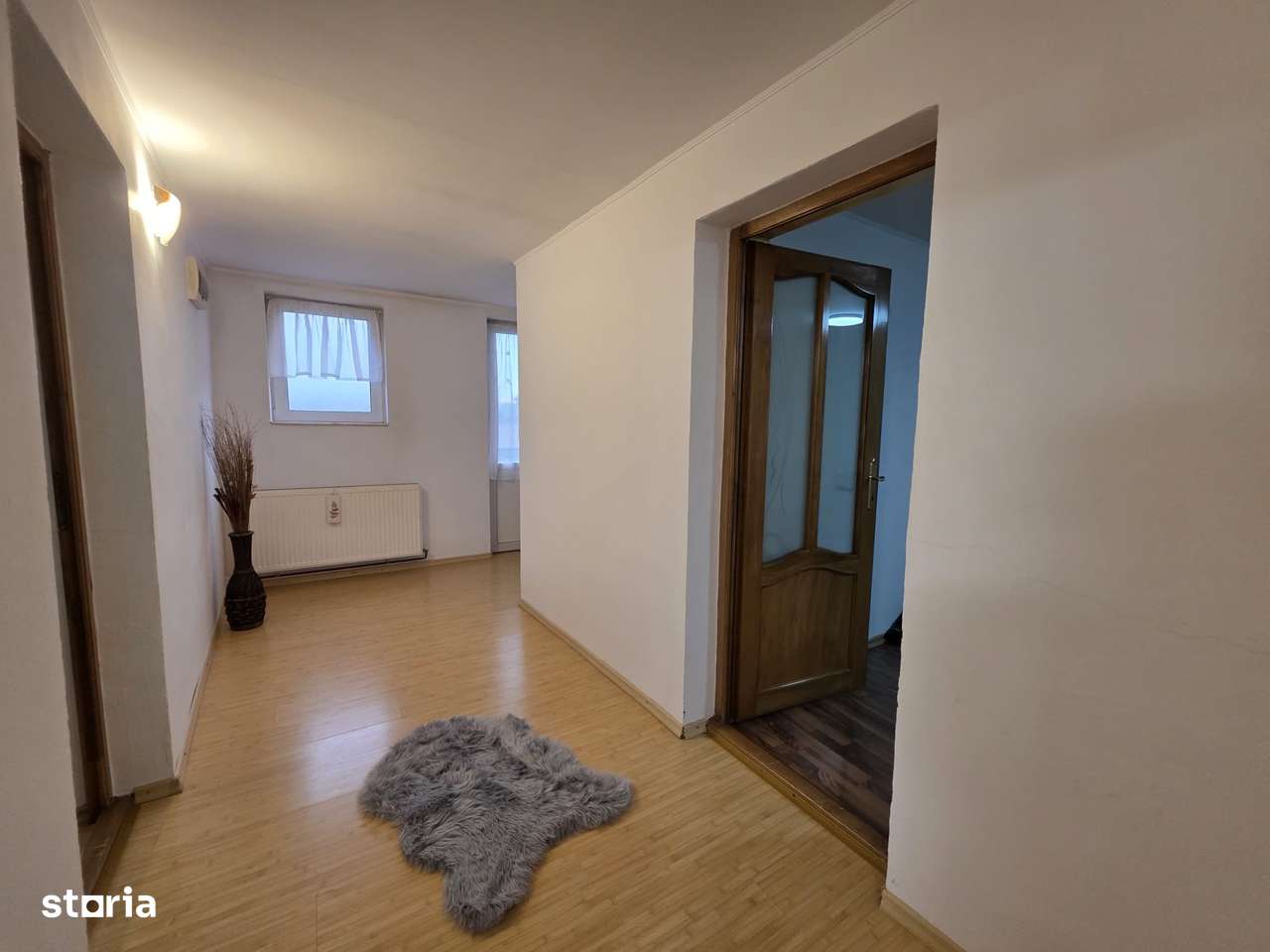 Casă spațioasă cu etaj, utilități complete și piscină – Simeria, HD-9