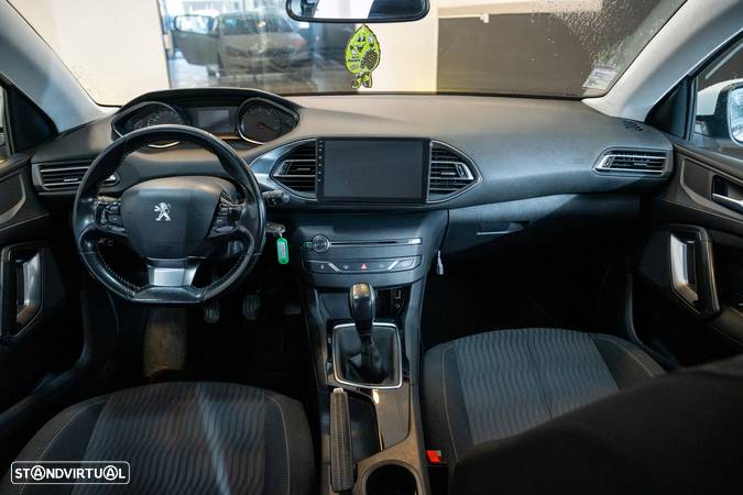 Peugeot 308 HDi FAP 90 Filou - 26