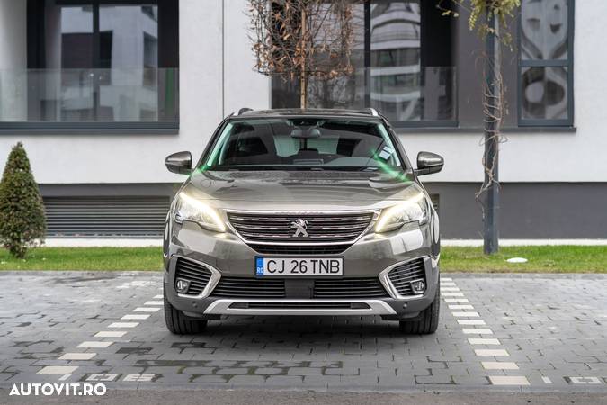 Peugeot 5008 1.6 BlueHDI EAT6 Allure - 4