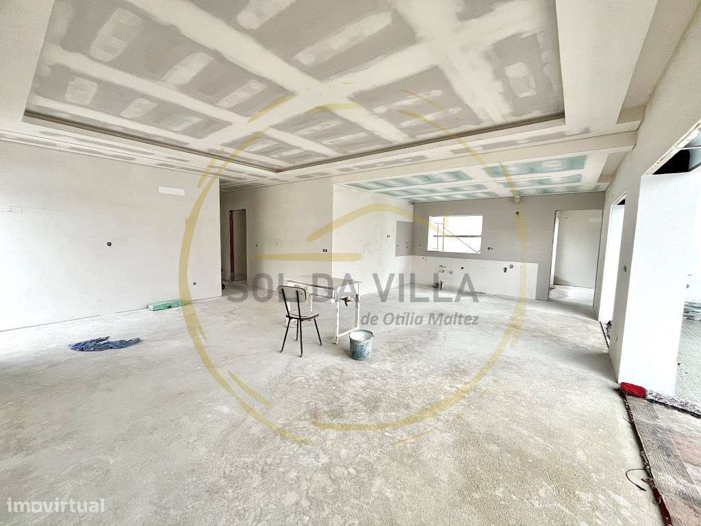 Moradia Térrea Isolada T4 - Fernão Ferro, Seixal - 640.000€ - Grande imagem: 4/27