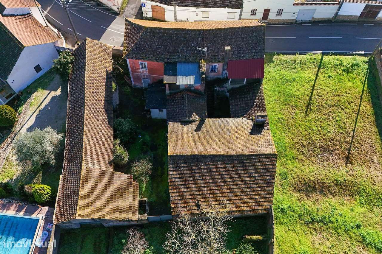 Moradia T10 com Terreno (ÁREA TOTAL 1143m2)  – Arneiro das Milhariças-32