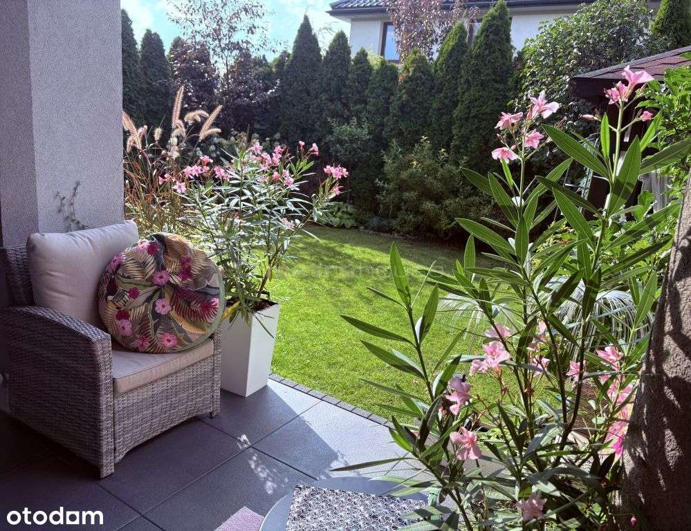 Dom w zabudowie bliźniaczej. Do wprowadzenia-13