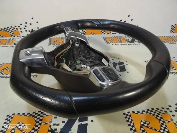 Volante VW Golf / Scirocco Flat Bottom DSG - 1K8419091J / 1K8 419 091 J - 5