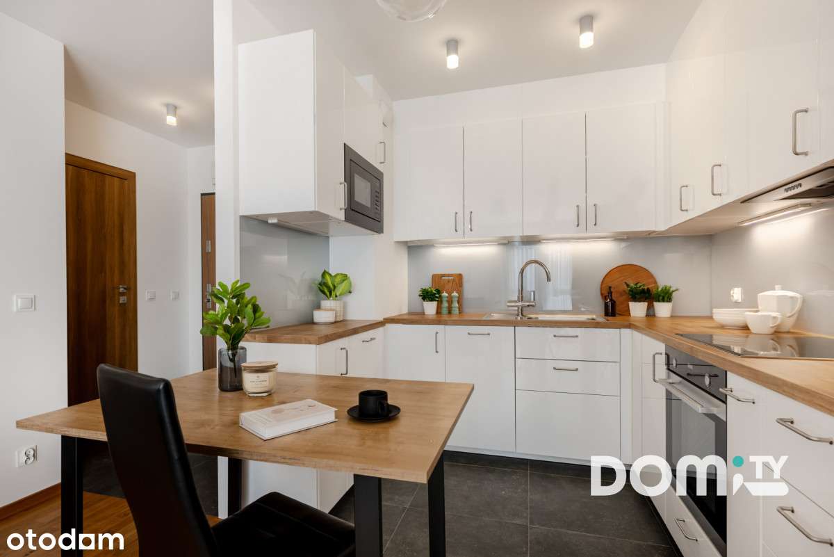 Pierwsze dni pokazowe 13.03/16.03! Garaż, komórka-3