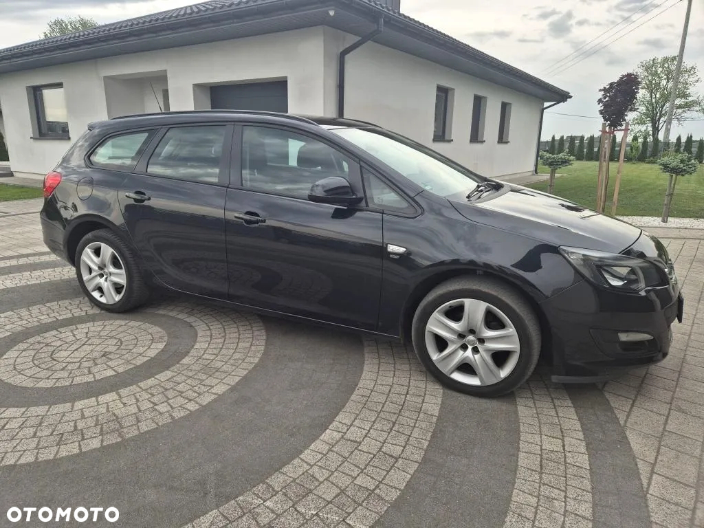 Opel Astra - 4