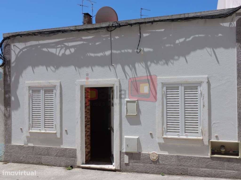 MORADIA TÉRREA T2 - MONTIJO CENTRO-15