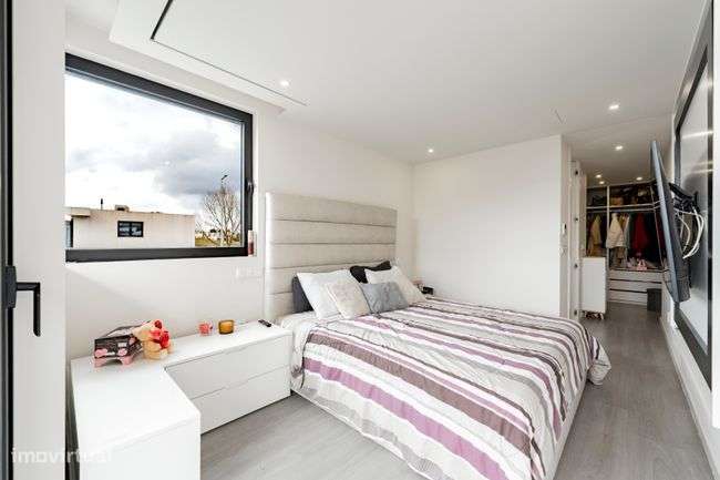 MORADIA GEMINADA T4+1, 4 Suites em PALMEIRA, BRAGA-15