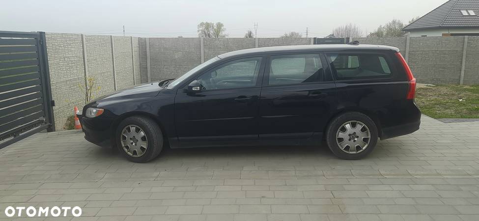 Volvo V70 2.0D Kinetic - 14