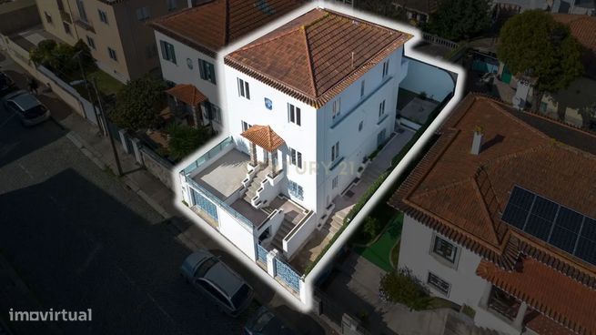 Espetacular Moradia com Vista para a Cidade no Porto T6 + dois T1 inde-0
