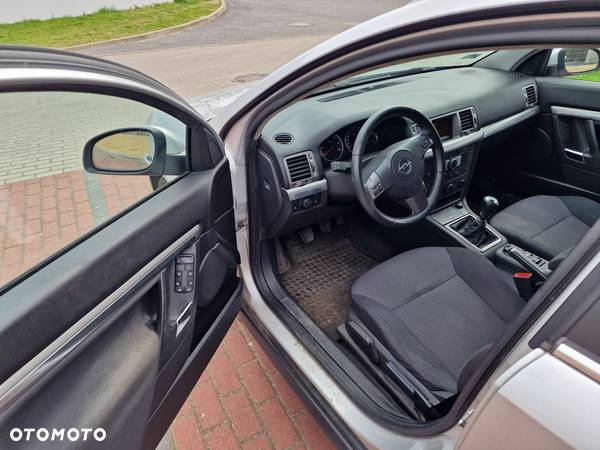 Opel Vectra 1.9 CDTI Essentia - 3