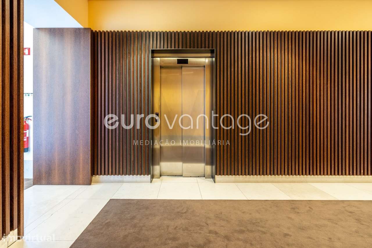 Apartamento T1 em Condomínio Fechado, Centro Leiria-16