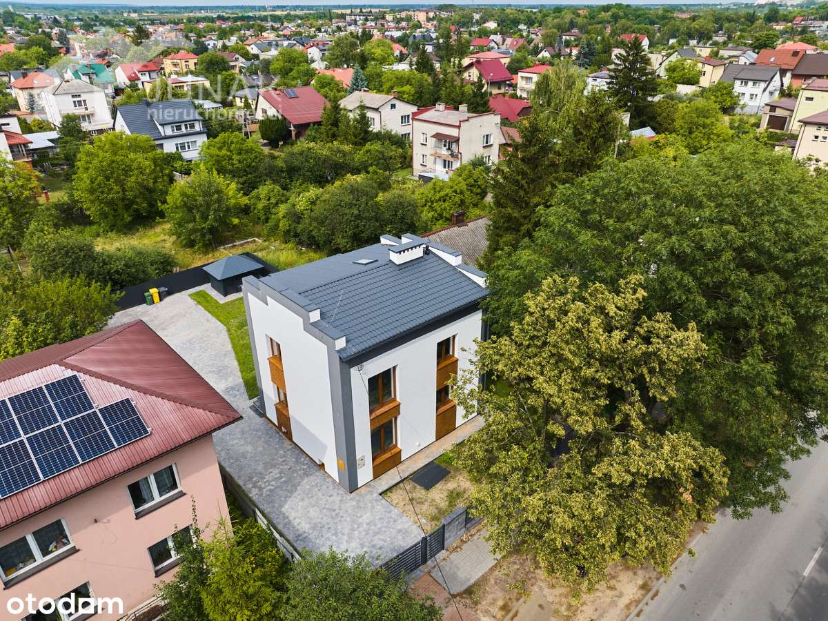 Nowoczesny dom 125 m² z ogrzewaniem podłogowym-0