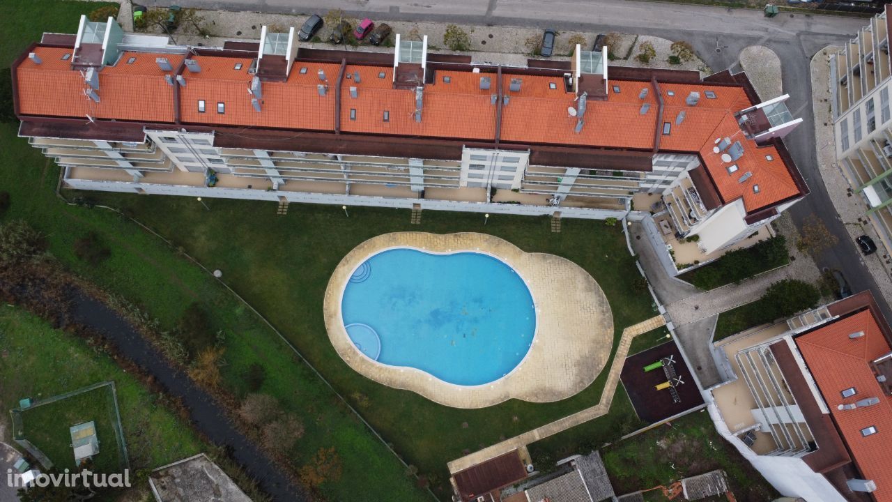 Apartamento T3 piscina e lugar garagem 250 metros praia São Martinho