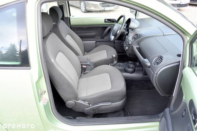 Volkswagen New Beetle 1.4 Freestyle - 13