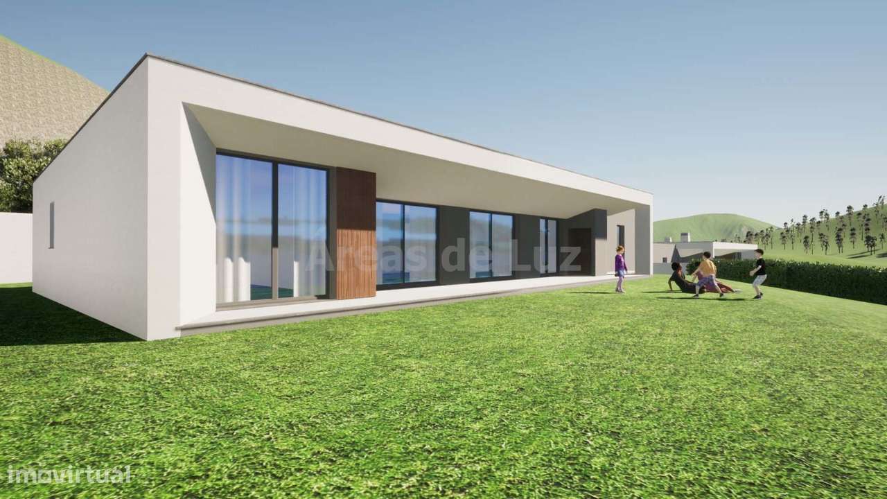 Moradia Unifamiliar Térrea - Lote com cerca de 1294 m2-1