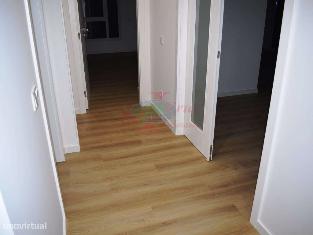 Apartamento T2 - Lordemão-10