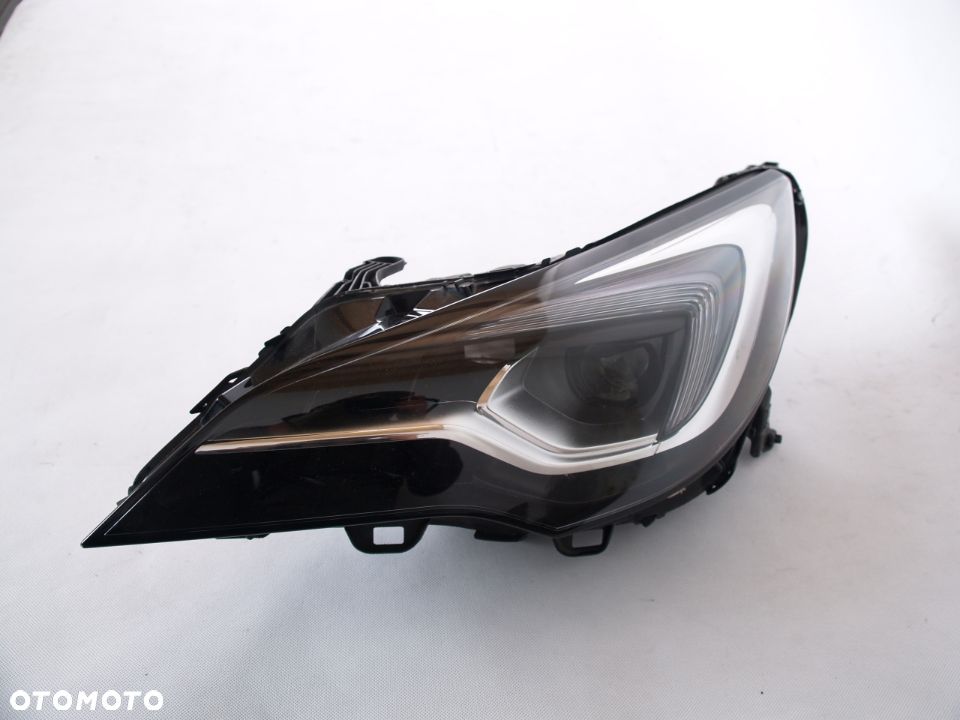 Opel Astra Reflektor lewy lampa lewa led 5 K V - 1