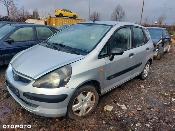 Zderzak HONDA JAZZ 1,3B 03R. maska,drzwi,klapa,lampy.... - 2