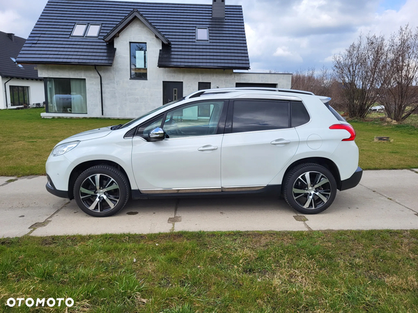 Peugeot 2008 120 VTI Allure - 4