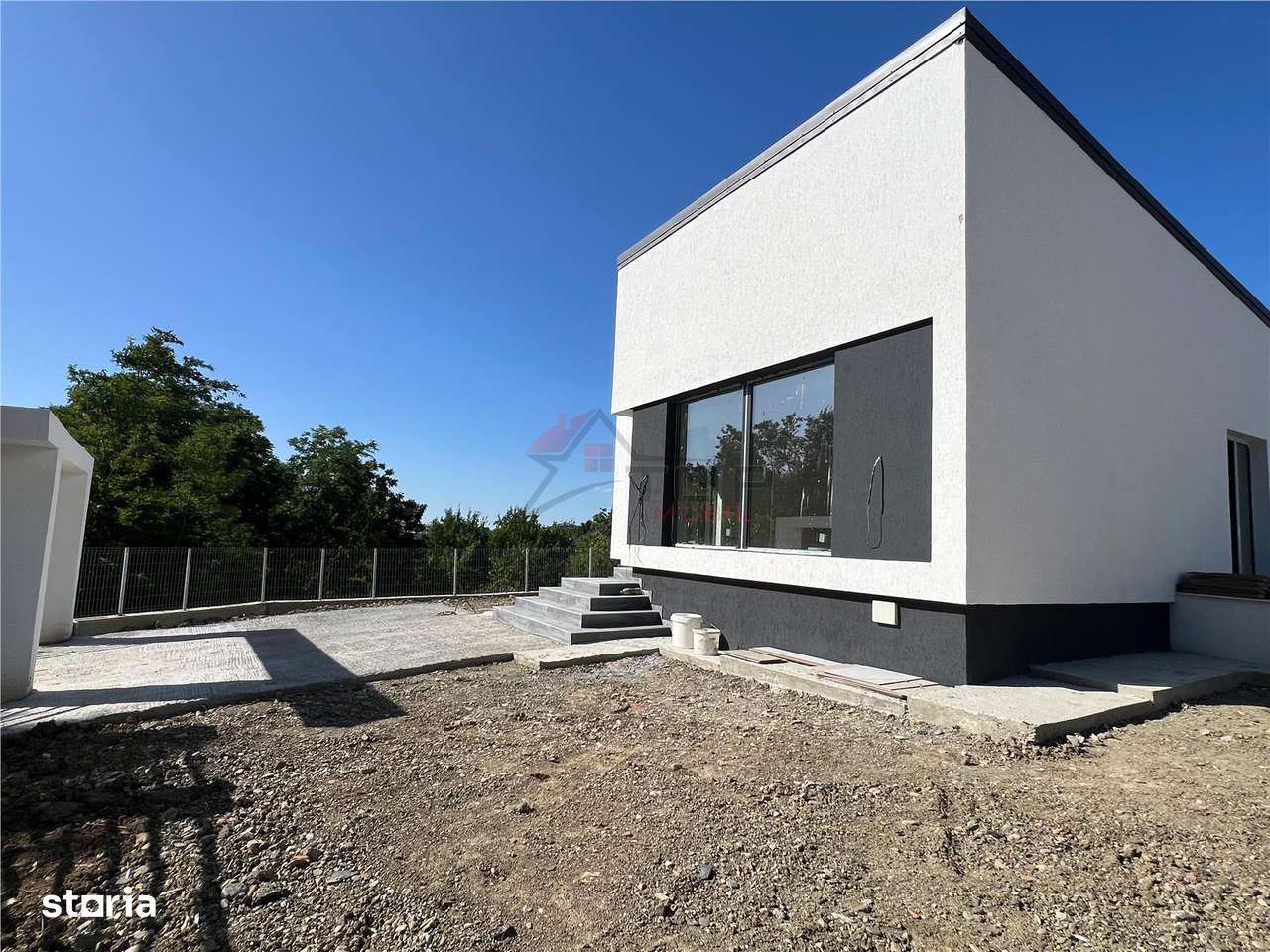 Finalizata si Intabulata - Casa 4 Camere - Miroslava - Imagine principală: 4/9