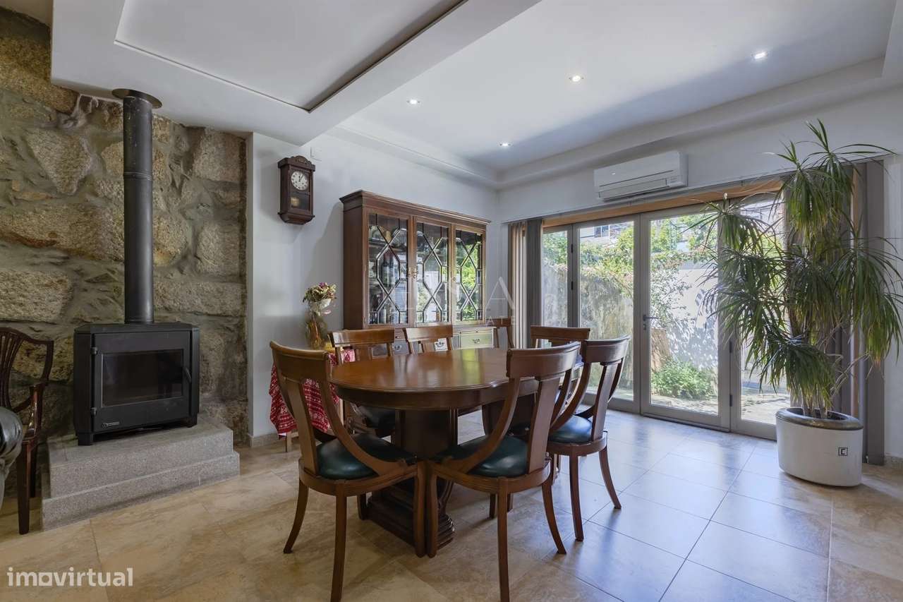 Moradia T4 com Jardim no Bonfim, Porto - Grande imagem: 2/30