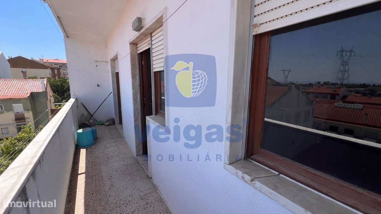 APARTAMENTO T2 BOM SUCESSO-9