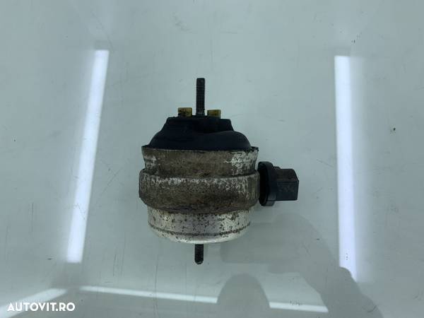 Tampon motor stanga Audi A4 B6 AVF / AWX EU3 2001-2004 - 4