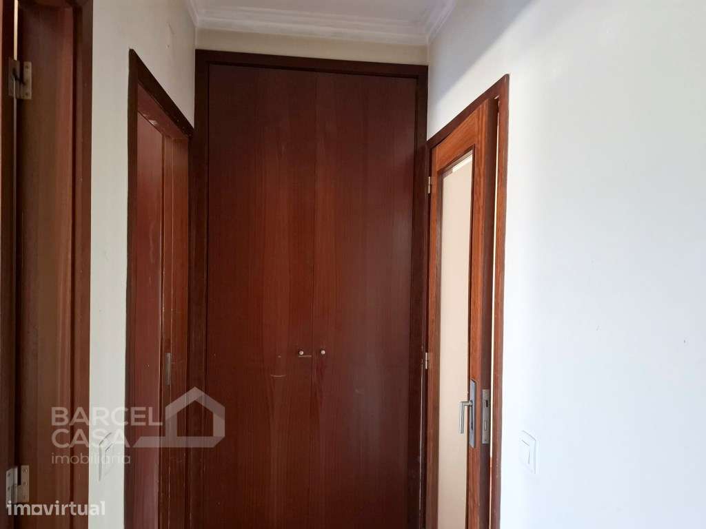 Apartamento T2 com Terraço em Galegos Santa Maria, Barcelos-6