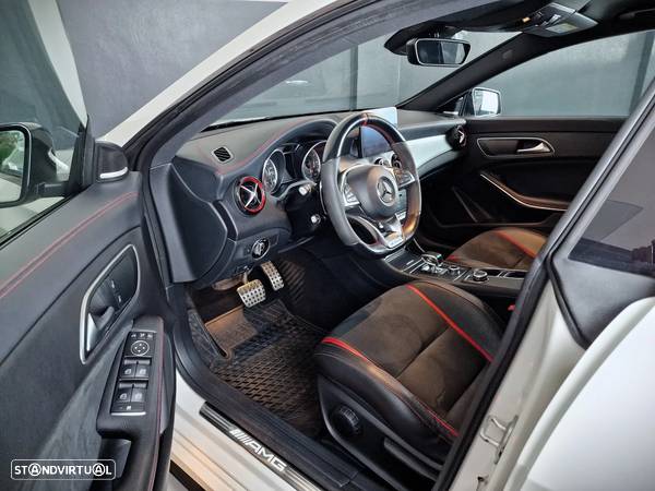 Mercedes-Benz CLA 45 AMG 4Matic 7G-DCT - 15