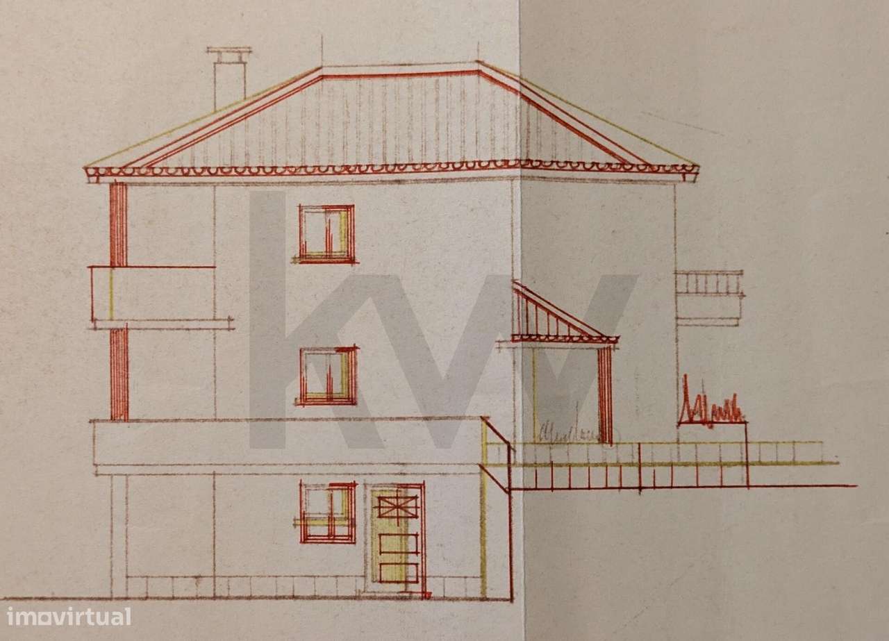 Moradia isolada para (sonhar e) remodelar | 300m2 área | Jardim à volt-38
