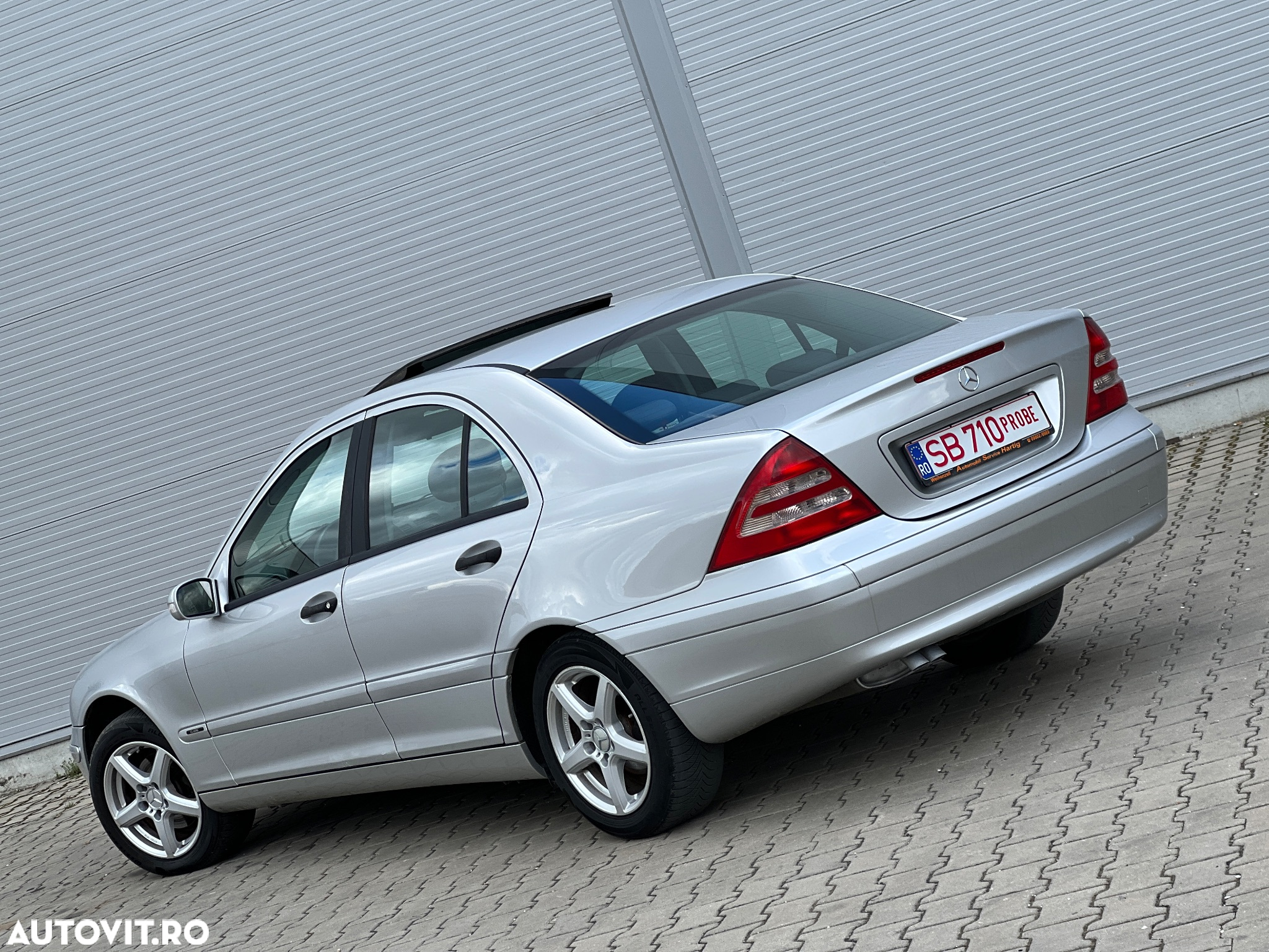 Mercedes-Benz C - 6